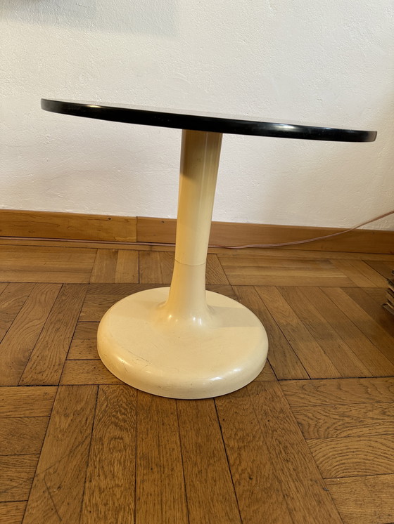 Image 1 of Tulip table - Friedrich Stuckenbröker