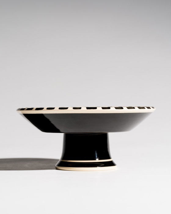 Image 1 of Hedwig Bollhagen „IDA“ Keramikschale auf Fuß, Schwarz-Weiß-Grafikdesign, Deutschland