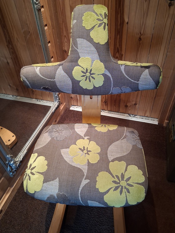 Image 1 of Sedia per ginocchia Variér Thatsit