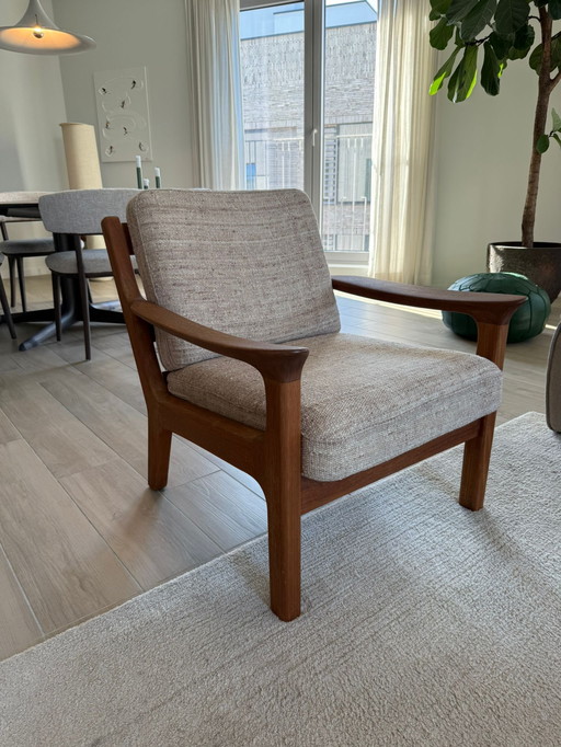 Vintage Danish Design Armchair For Sale