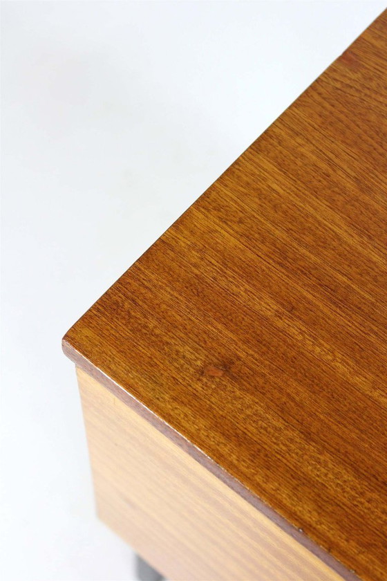 Image 1 of Tables de chevet en acajou tchécoslovaque de style moderne du milieu du XXe siècle, par Up Závody, années 1970, lot de 2