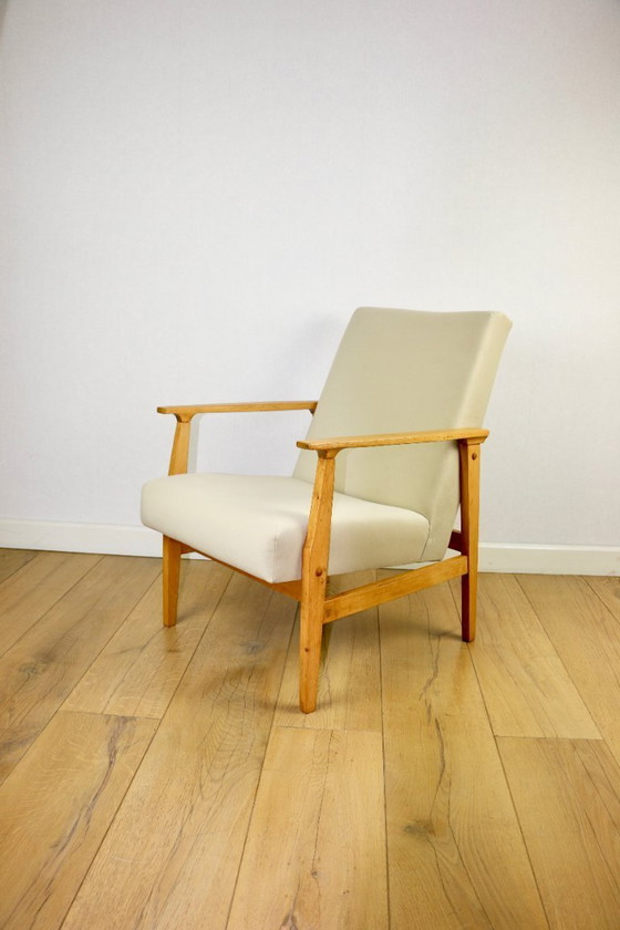 Image 1 of Classic armchair Vintage 70s beige - Jade series