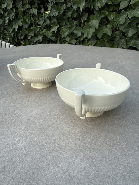 2x Wedgwood Mantel Vase – Porcelain (photo 3 of 5)