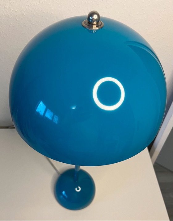 Image 1 of &Tradition Flowerpot VP3 Table Lamp Petrol Blue