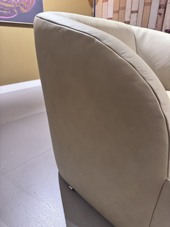 Image 1 of Montel Wave armchair