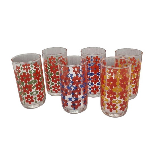 Image 1 of 6 vasos de agua retro con flores