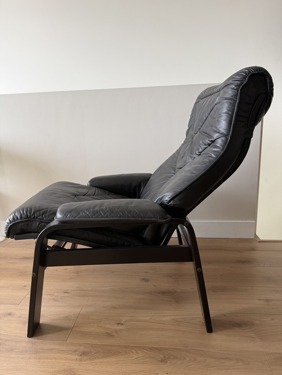 Image 1 of Skoghaug Industries leren relaxfauteuil uit de jaren 70/80.