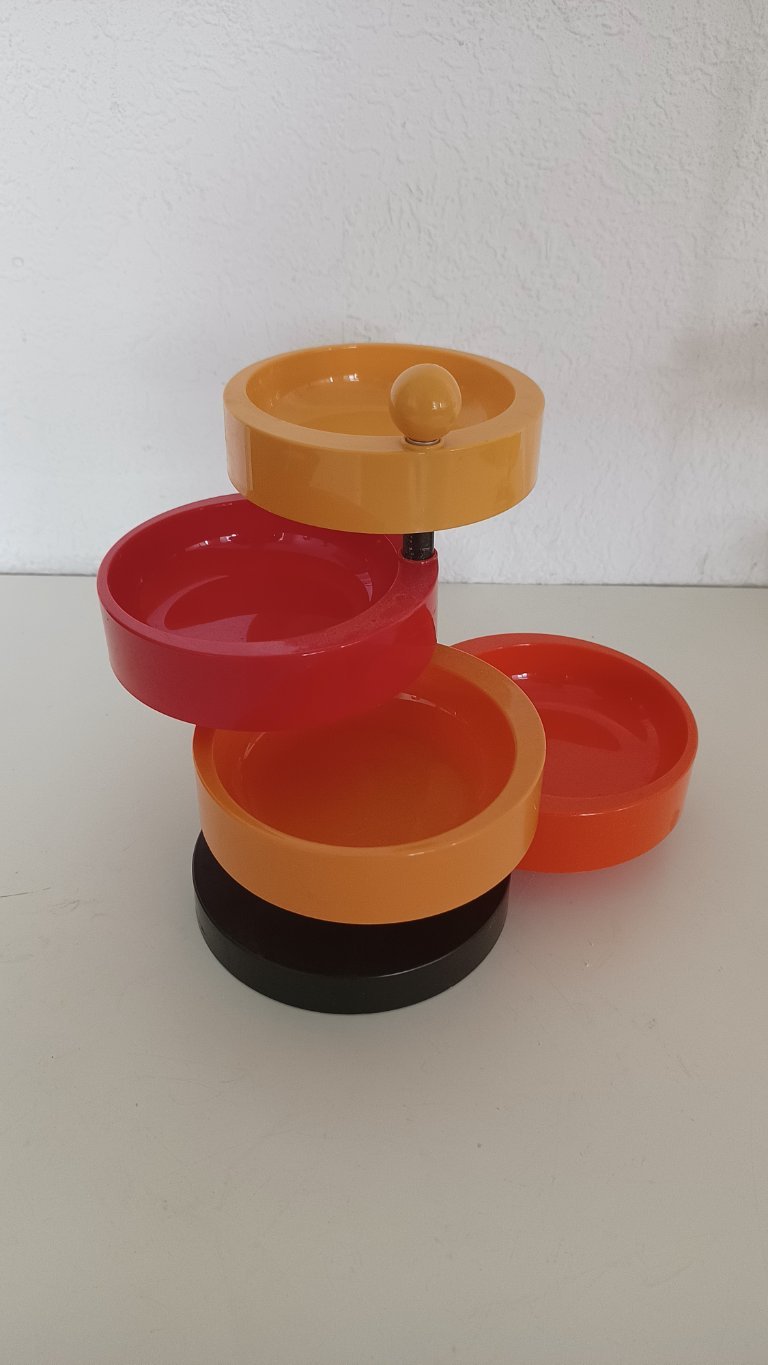 Kartell Dune Red Tray by Mario Bellini | Whoppah