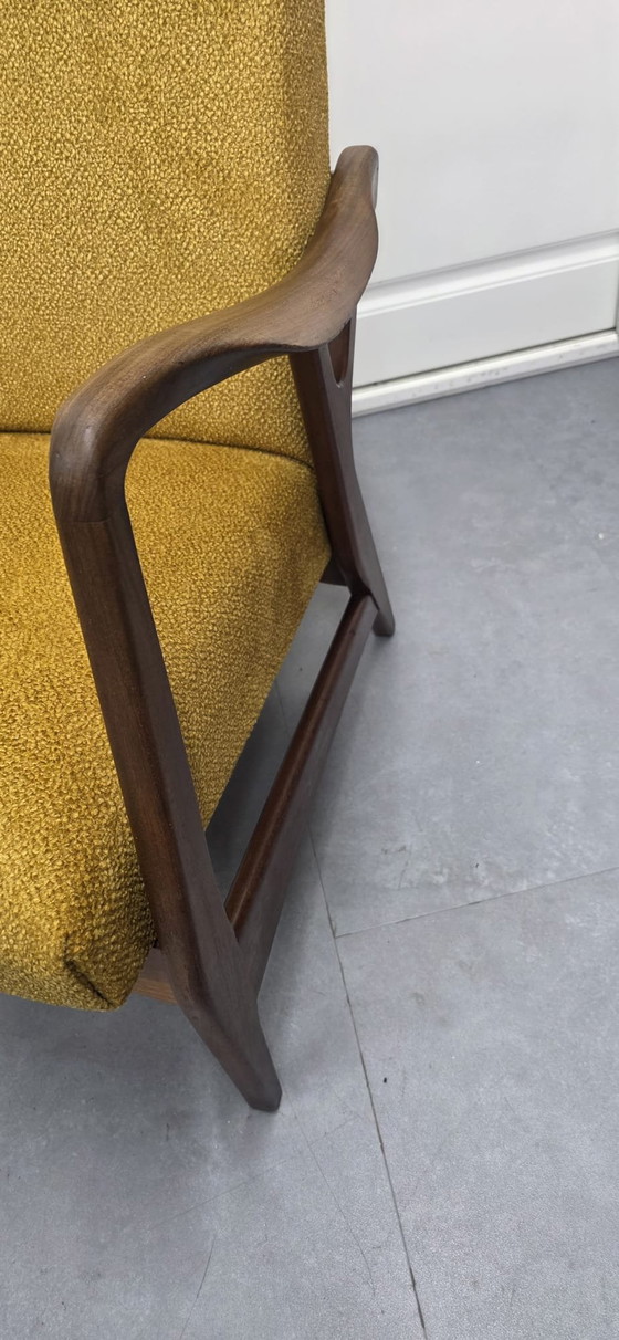 Image 1 of Ladies & Men's Armchair Top Shape