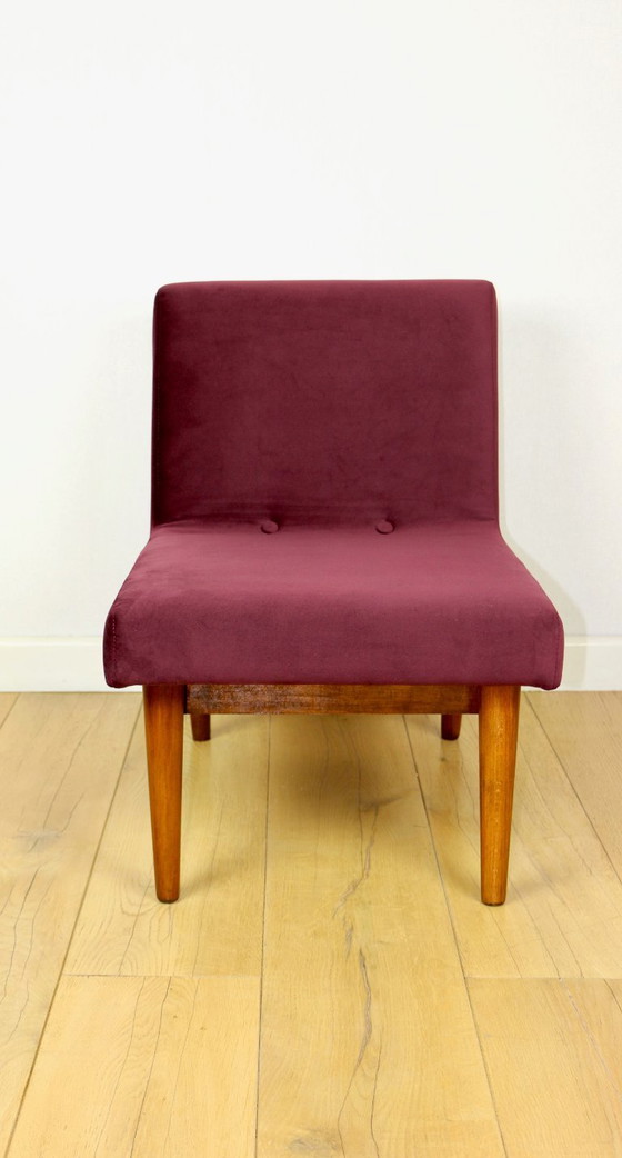 Image 1 of Vintage loft armchair 70s vintage burgundy wine velvet