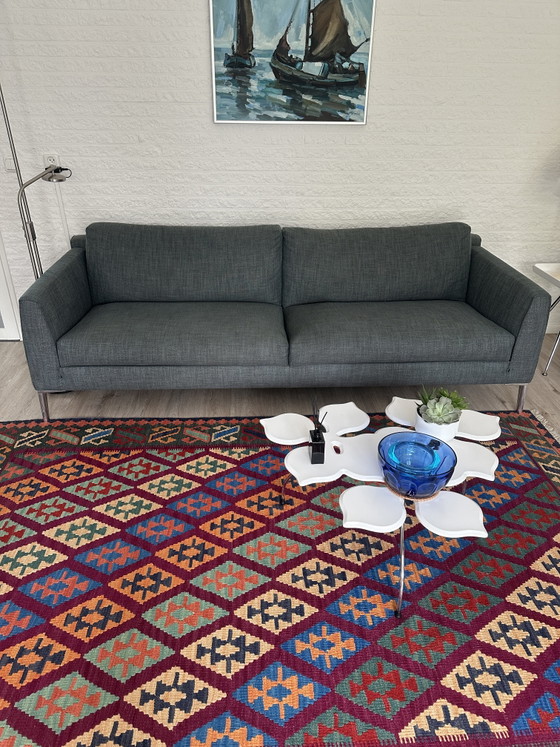 Image 1 of Design on Stock Heelz, 4 seater sofa