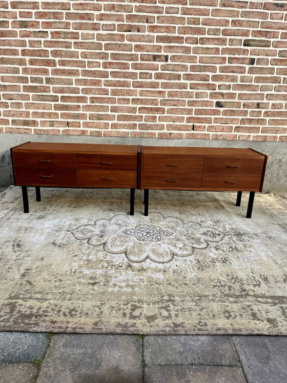 Image 1 of Vintage teakhouten lowboard tv-meubel