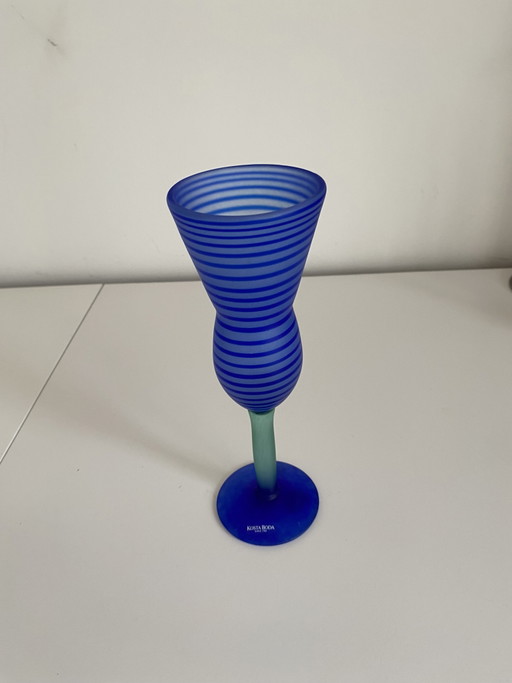 Kosta boda small vase artist G. Sahlim no. 99401