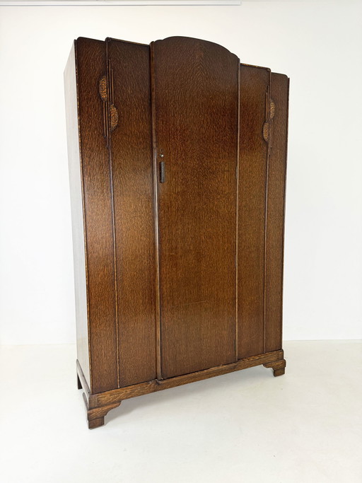 Art Deco Garderobe, Kampfer