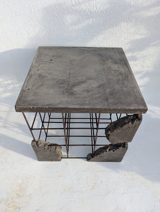 Image 1 of Table basse