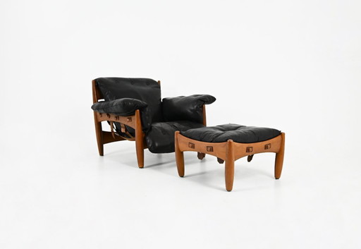Loungefauteuil met voetenbank "Sheriff" van Sergio Rodrigues voor ISA Bergamo, jaren 60.