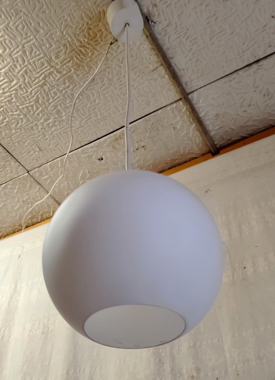 Lámpara colgante de globo opalino blanco - Mediados del siglo XX – Lámparas colgantes, Glass (photo 4 of 8)