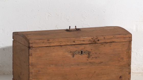 Antieke massief houten kist (ca. 1900) #81 – Opbergkast, Rustic (photo 3 of 40)