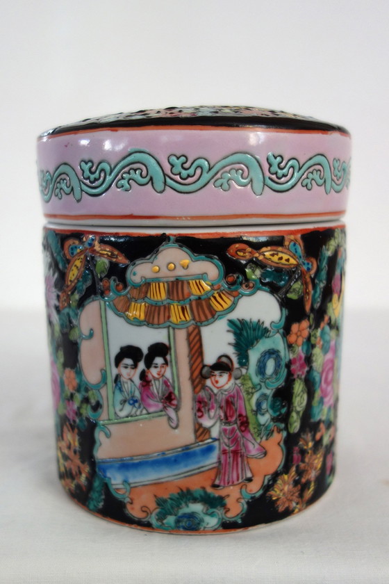 Image 1 of Pot Couvert en Porcelaine de Chine, Années 60