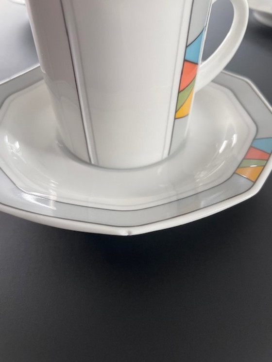 Image 1 of 5x Vintage Memphis-style cups and saucers