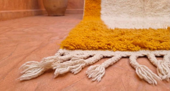 Tapis berbère marocain en laine naturelle 250 cm x 150 cm – Wool (photo 4 of 6)