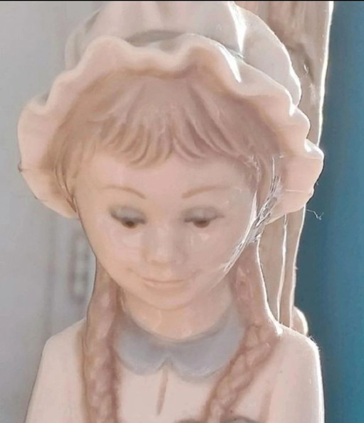 Lampe lladro jeune fille