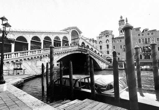 Michel Pinel - rara fotografía del Rialto de Venecia en 2002