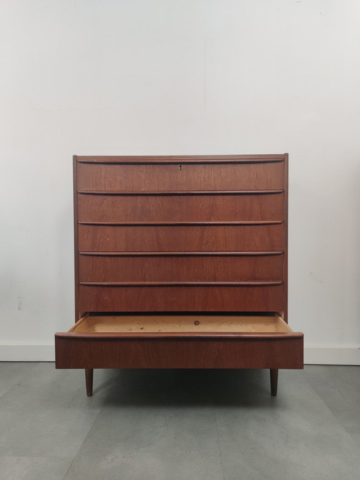 Vintage Danish Chest of Drawers In Teak, Wide!