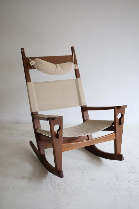 Image 1 of Fauteuil à bascule à trou de serrure GE-673, Hans J. Wegner