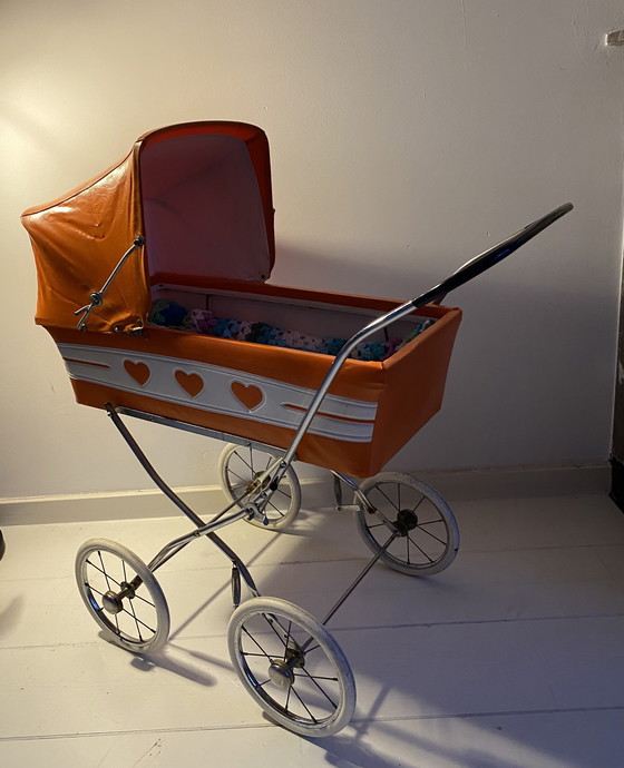 Image 1 of Poppenwagen vintage