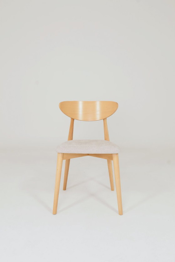 Image 1 of Moderne set van 6 eetkamerstoelen, ecru Farbic en natuurlijk beukenhout