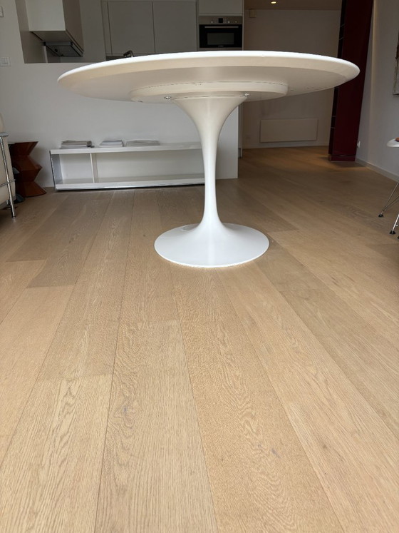 Knoll 174TO Saarinen Table - 78" Oval – Dining tables, Plastic, Aluminium (photo 3 of 11)