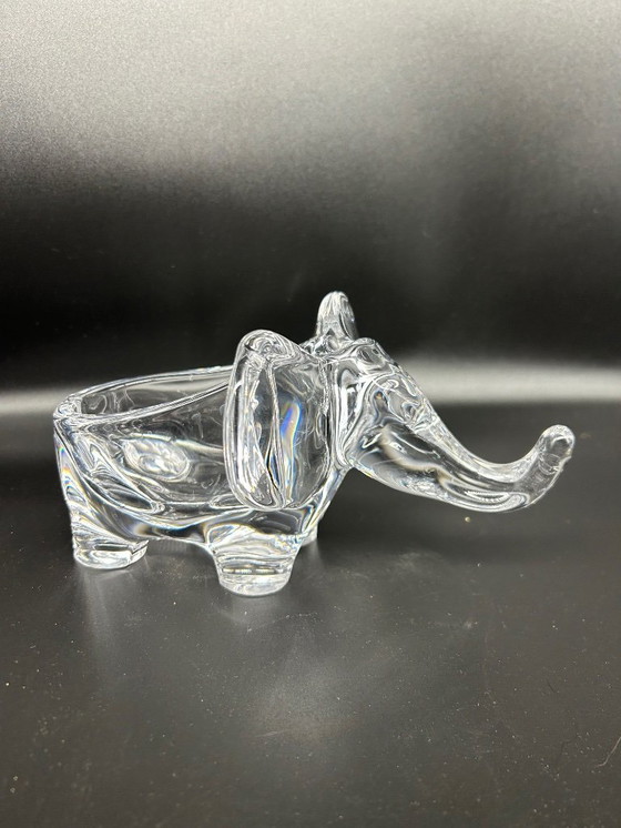 Image 1 of Grande portaoggetti in cristallo a forma di elefante