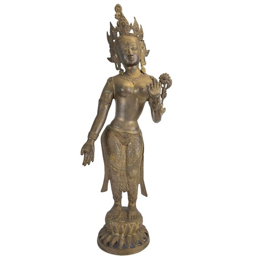 Monumental Tara Verde (Syama Tara) de bronce dorado al fuego – Nepal – Siglo XIX – 78 cm