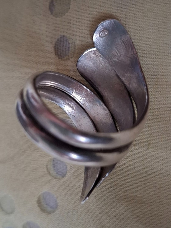 Image 1 of Grote, massief zilveren ring met dubbele band en vier secties, maat 62/64 (verstelbaar).