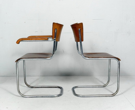 Image 1 of Juego de 2 sillas cantilever de Mart Stam para detectores de mosquitos, modelo: FN6, década de 1930