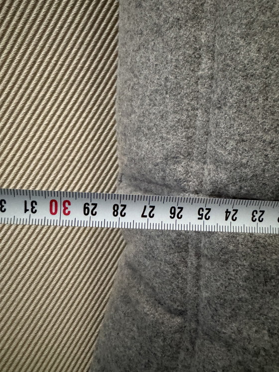 Image 1 of 3D kussens van Volt studio