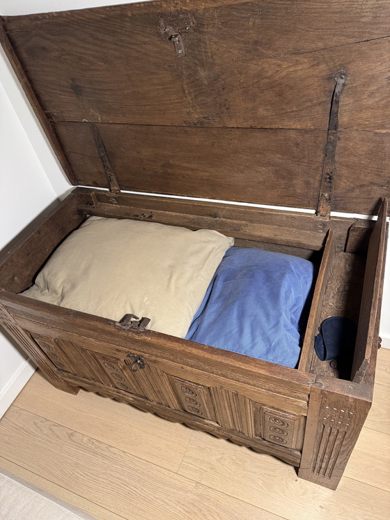 Image 1 of Antieke dekenkist