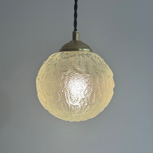 PAIRE D’ANCIENNES SUSPENSIONS RONDES EN VERRE VINTAGE 