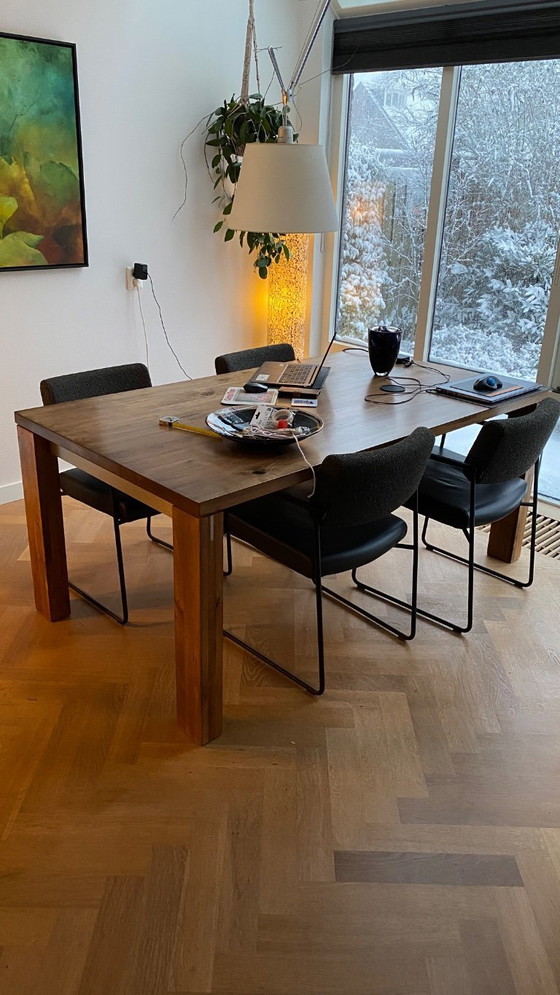 Image 1 of Beautiful Bert Plantagie walnut dining table