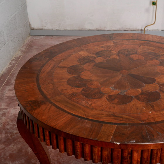 Tavolo rotondo antico intarsiato e scanalato – Lampade da tavolo, Legno (photo 9 of 18)