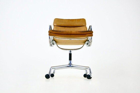 Stoel met zacht kussen, ontworpen door Charles & Ray Eames voor Herman Miller, jaren 70. – Bureaustoelen (photo 8 of 10)