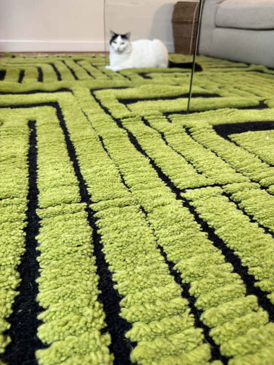 Image 1 of Tappeto in lana verde-nero tessuto a mano con motivo geometrico – 100% lana naturale dalla Tunisia