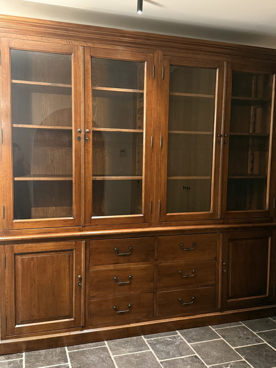 Image 1 of Bibliothèque/armoire murale Charrell en chêne massif – Qualité supérieure – Excellent état