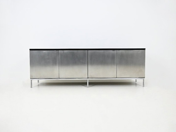 Credenza di Florence Knoll Bassett per Knoll, anni '60 – Credenze, Legno (photo 3 of 14)