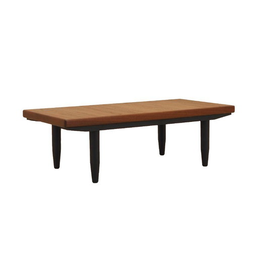 Danish Teak Veneer Coffee Table With Black Tapered Legs, 1960s – salontafels, Wood
