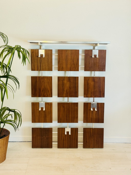 Vintage Wandgarderobe 1960er Jahre Teakholz mit Chrom