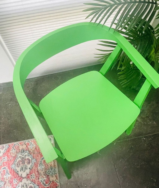 Chaise IKEA Stockholm - Un design vert éclatant