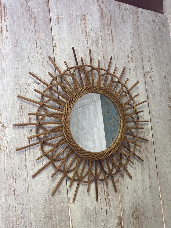 Image 1 of Miroir en osier vintage