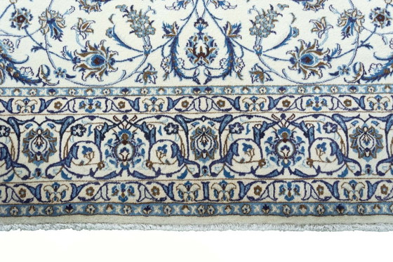 Image 1 of Alfombra oriental Nain 9La anudada a mano con contenido de seda - 303 x 197 cm